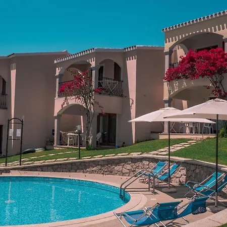 The Fantastic Residenza Badus Sleeps 2 Num0828 Apartment *