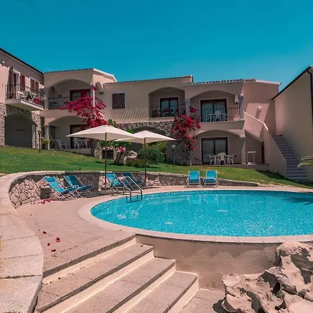 Daire The Fantastic Residenza Badus Sleeps 2 Num0828