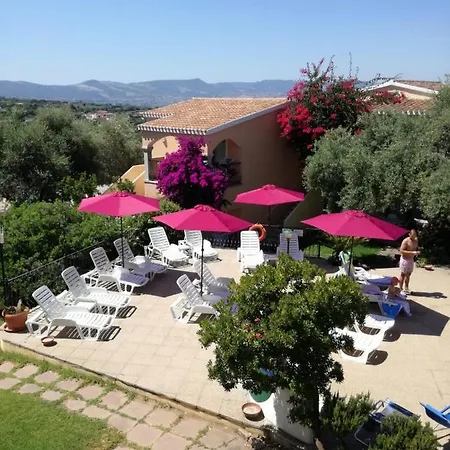 The Fantastic Residenza Badus Sleeps 2 Num0828